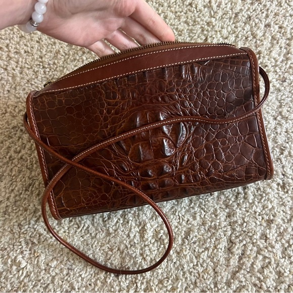 BRAHMIN Vintage Alligator Crossbody Bag Womens Brown Leather Embossed Crocodile - Picture 2 of 6
